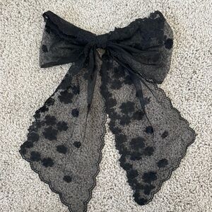 Elegant Black Lace Hair Bow